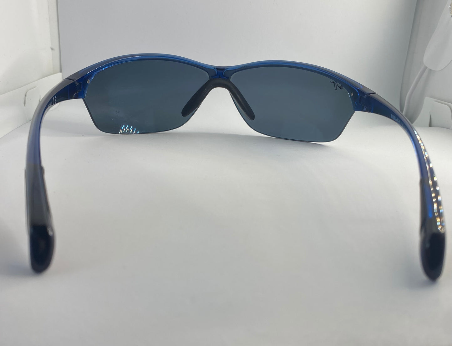MAUI JIM
HOT SANDS 426 03 Sunglasses 71-16 116 Blue/Grey