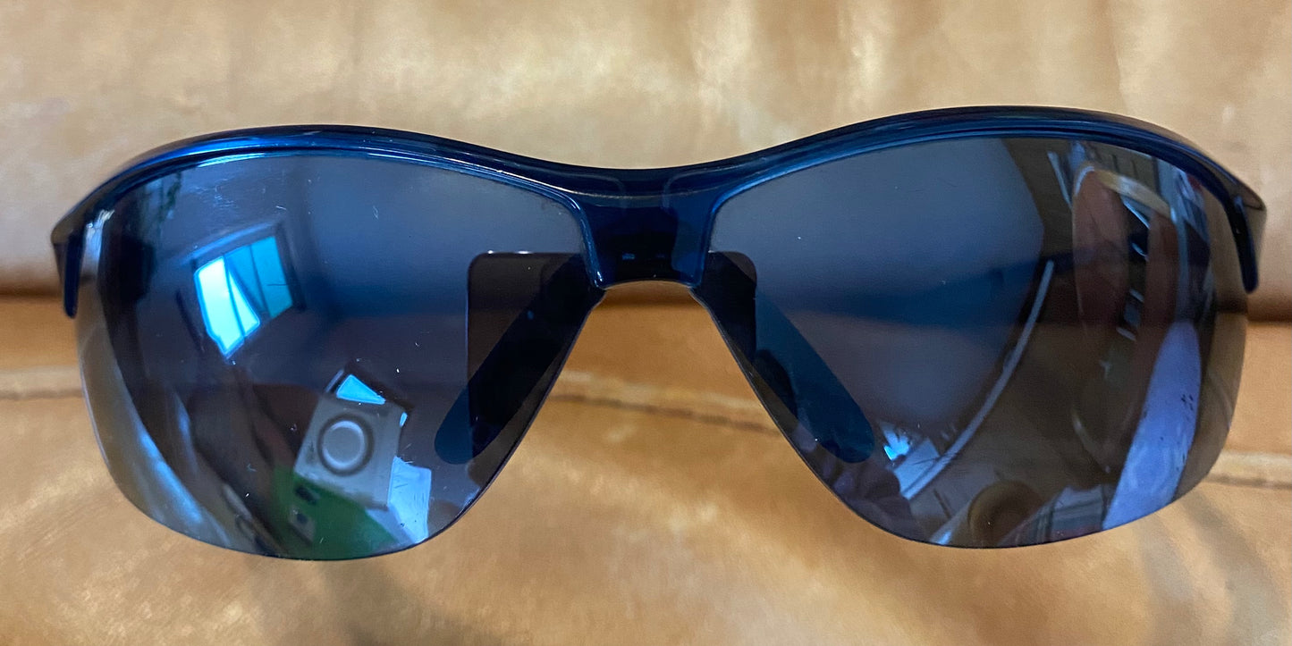 MAUI JIM
HOT SANDS 426 03 Sunglasses 71-16 116 Blue/Grey