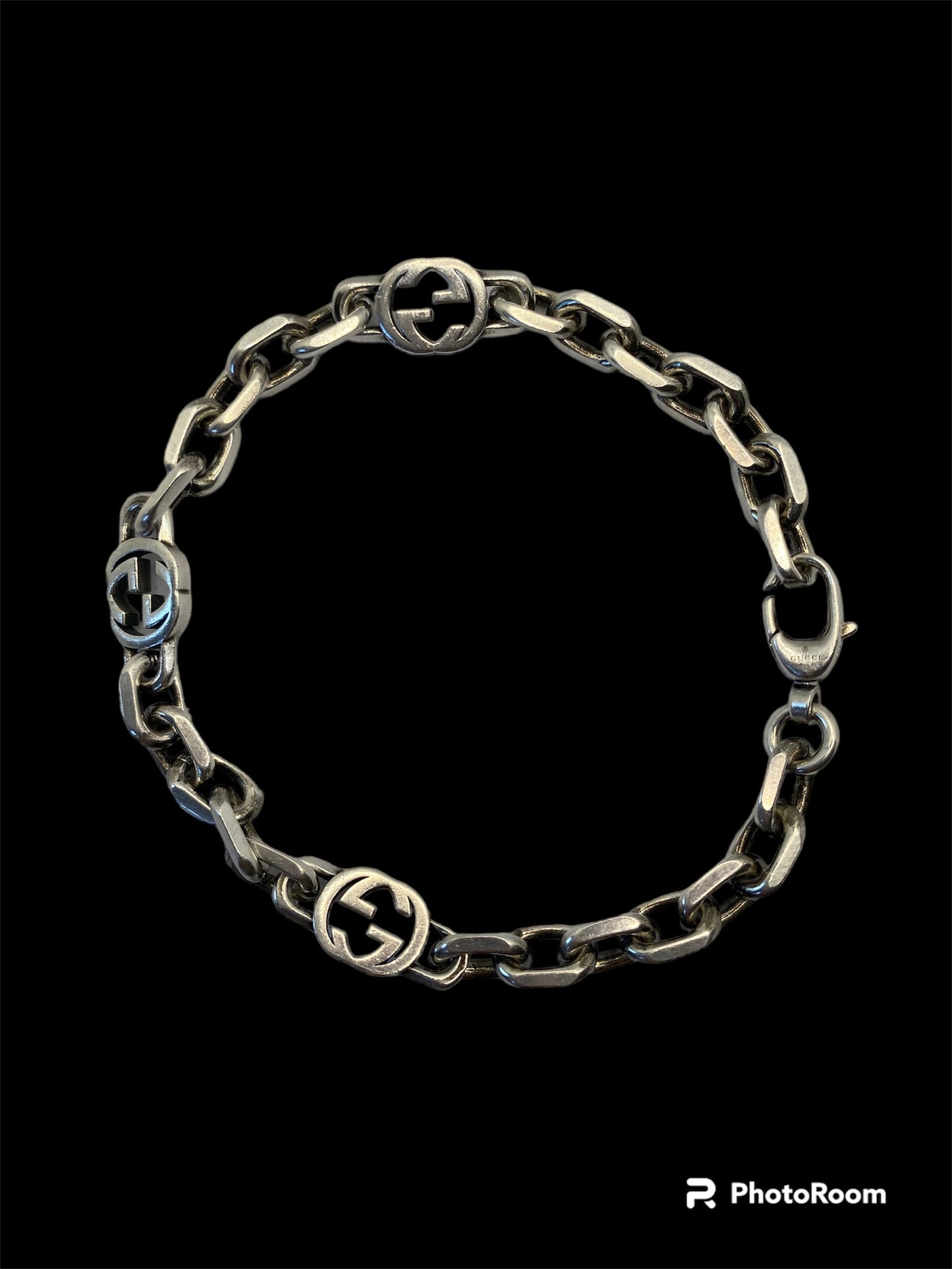 💯 % Authentic Gucci SILVER BRACELET WITH INTERLOCKING