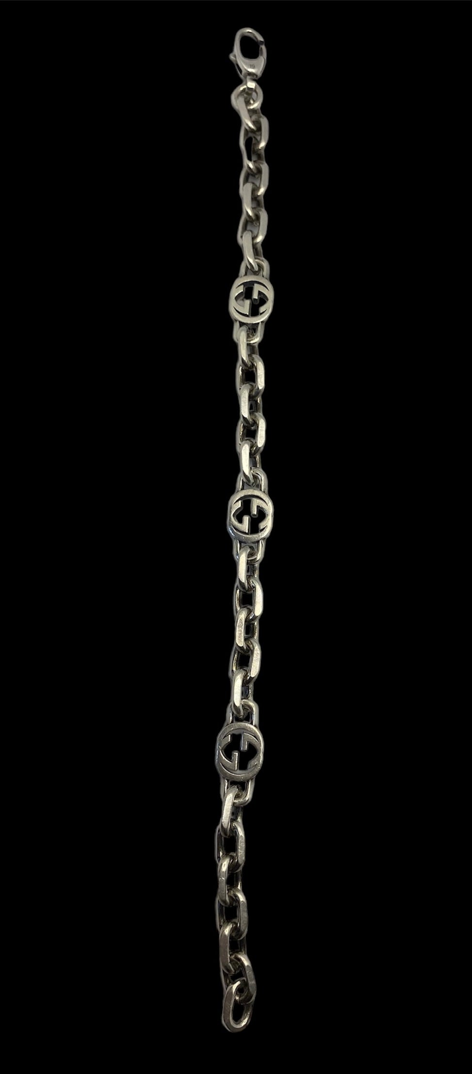 💯 % Authentic Gucci SILVER BRACELET WITH INTERLOCKING G