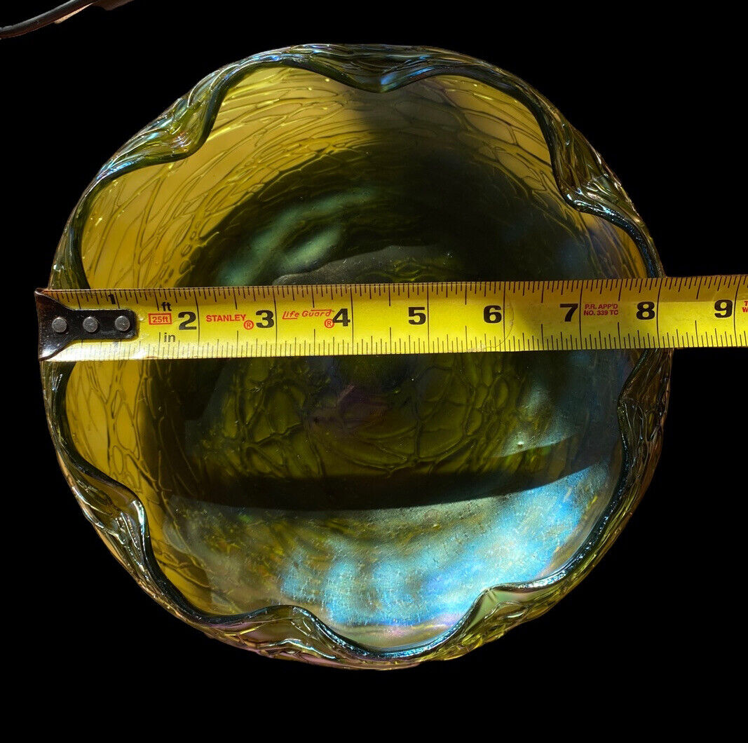 Collectors! Beautiful Big Unique Lotz Glass Bowl