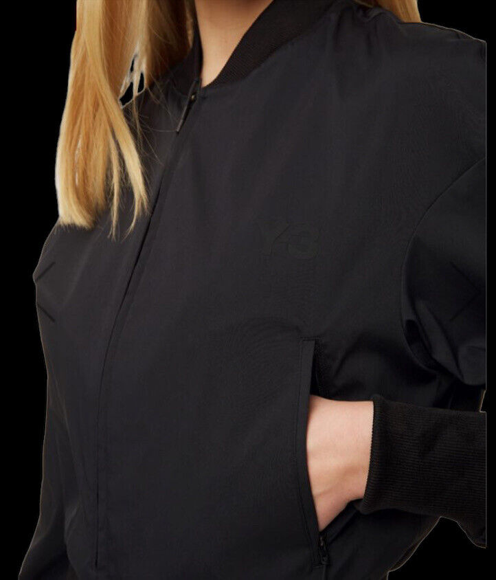 CLASSIC DRY STRETCH NYLON BOMBER JACKET