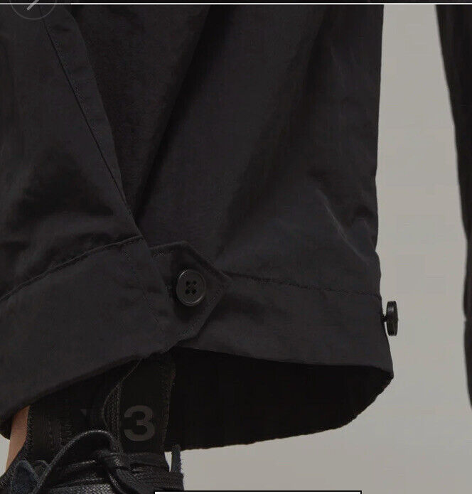 π― % Authentic Y-3 CRINKLE NYLON CUFFED PANTS
