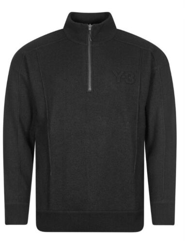 features long sleeves