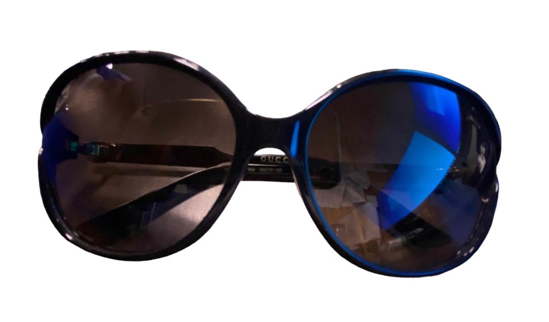 💯 % Authentic Gucci Gradient Sunglasses GG0076S 002 60-16 130 Black/ Grey Gradient