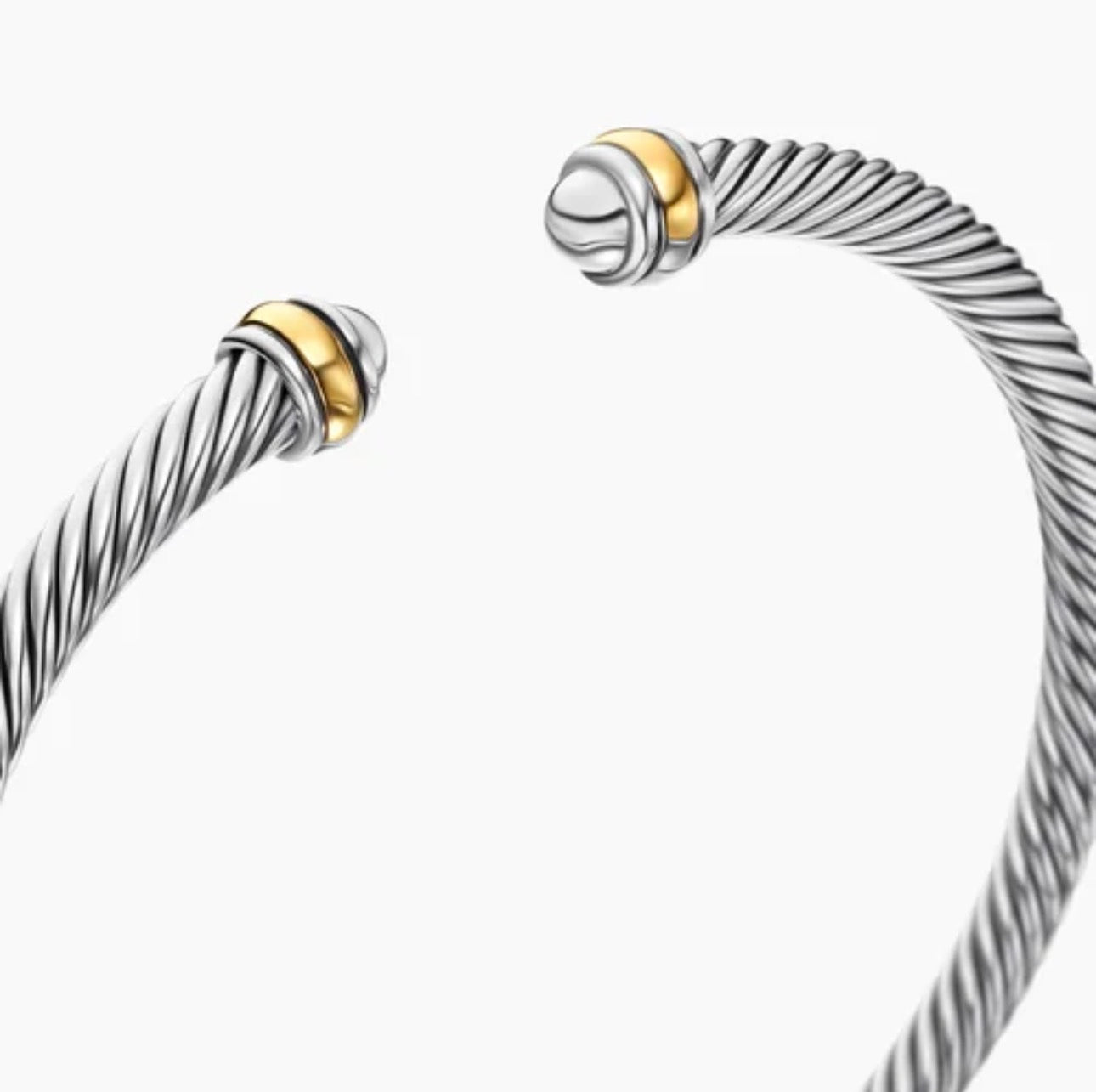 CLASSIC CABLE BRACELET
Sterling Silver with 18K Yellow Gold, 4mm