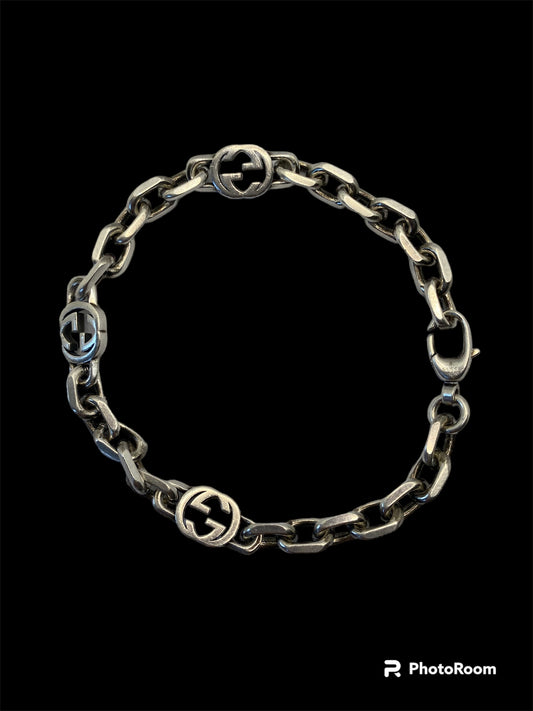 💯 % Authentic Gucci SILVER BRACELET WITH INTERLOCKING G