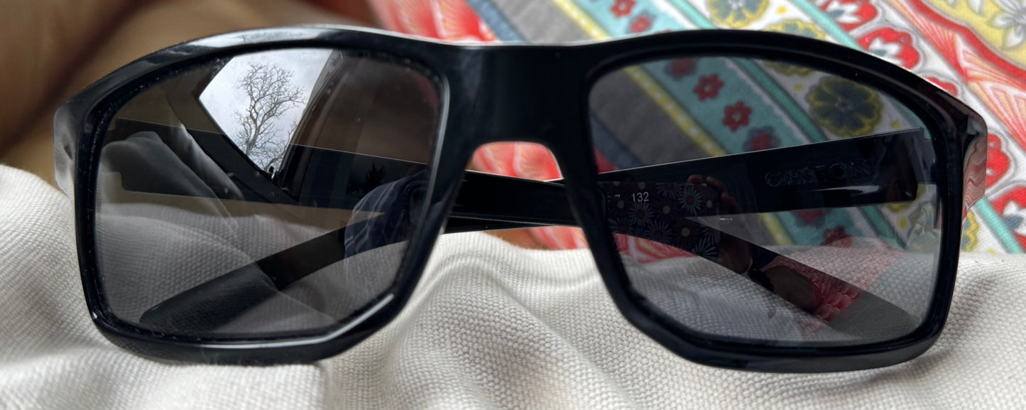 Oakley Gibston OO9449-0160 61-17 132 Prizm Black Lenses, 
Black Frame