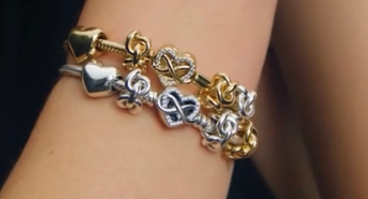 Pandora Moments Sparkling Infinity Heart Clasp Snake Chain Bracelet Sterling silver 7”