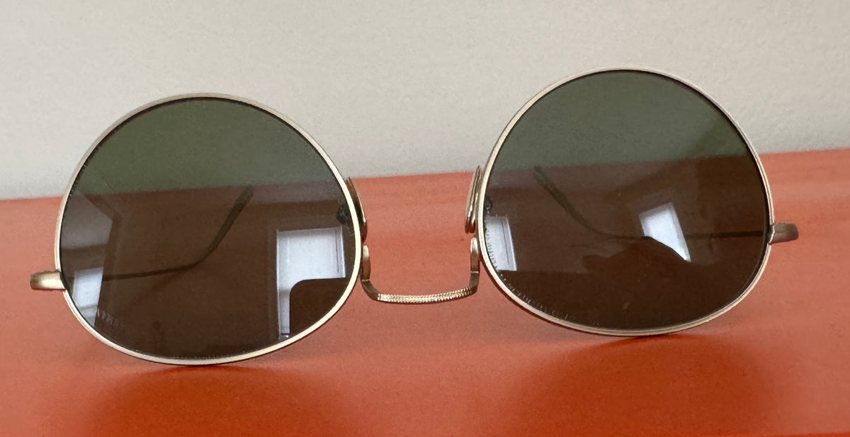 Pre-Loved Giorgio Armani Gold Sunglasses AR6125 3002/2A 62-20 145 2N Made in Italy A