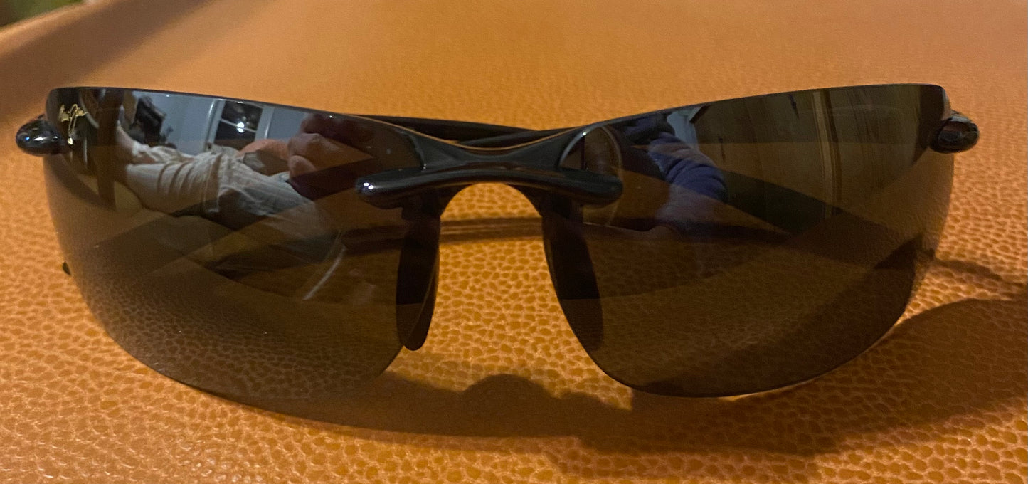 💯% Authentic Maui Jim BANYANS ME-BG MJ 412-02 70-17 130 Black/Grey