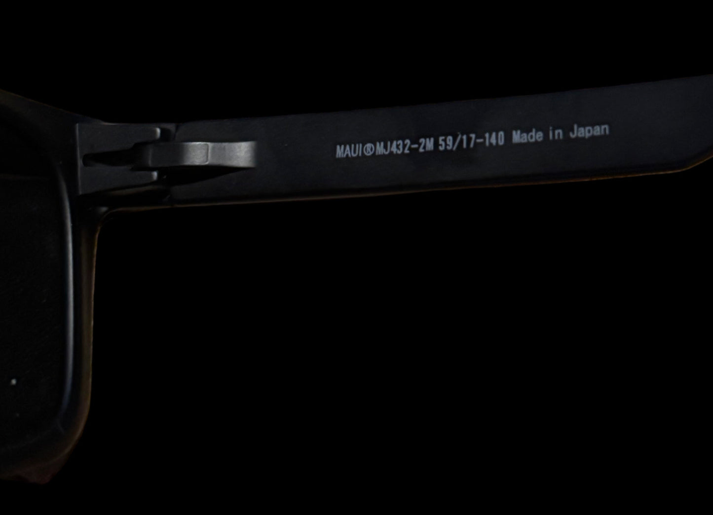 Maui Jim RED SANDS Sunglasses 432-2M Matte Black / Neutral 59-17 140 Made in Japan