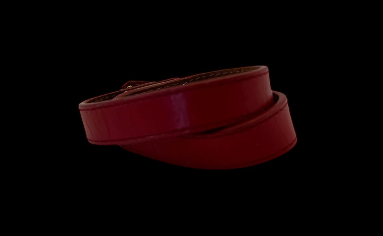 Hermès
Leather Kelly Double Tour Wrap Bracelet Red Epsom Calfskin Leather Gold Hardware S T1