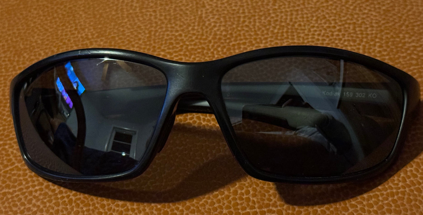 Native Eyewear Kodiak 159 302 KO Polarized Sunglasses Black/Green