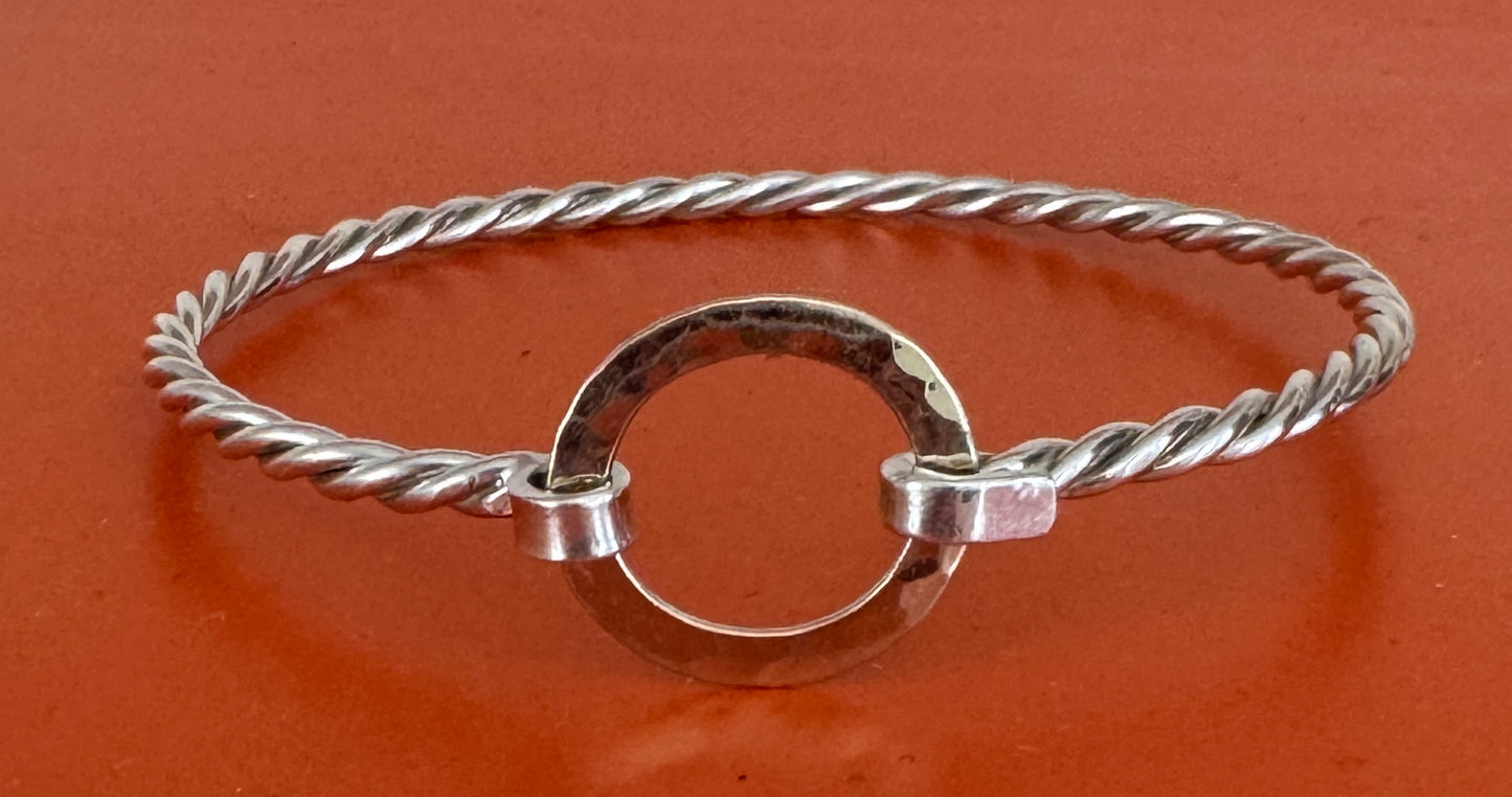 Woods Hole Bracelet – 925 Sterling Silver & 14K Yellow Gold Twisted Rope Bangle