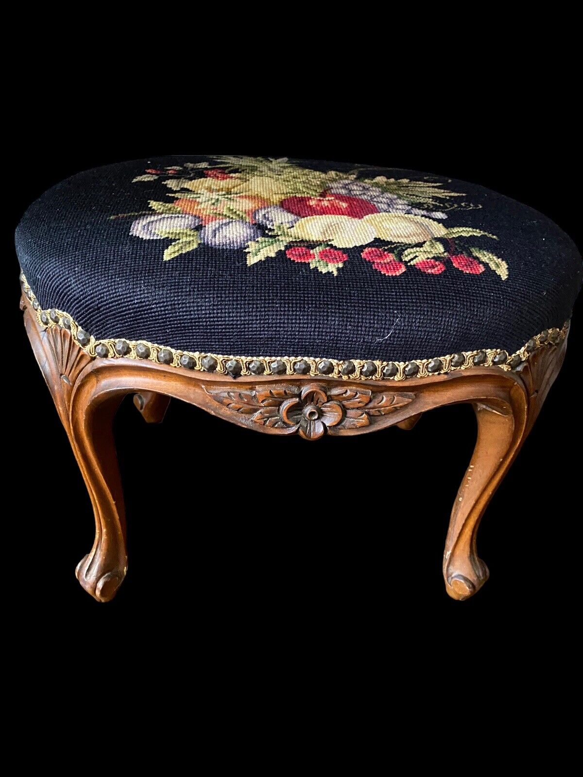 Rare Early 1900s Needlepoint Tapestry Ottoman Footstool Bench Colonial Furniture Co. Item 14x19x15